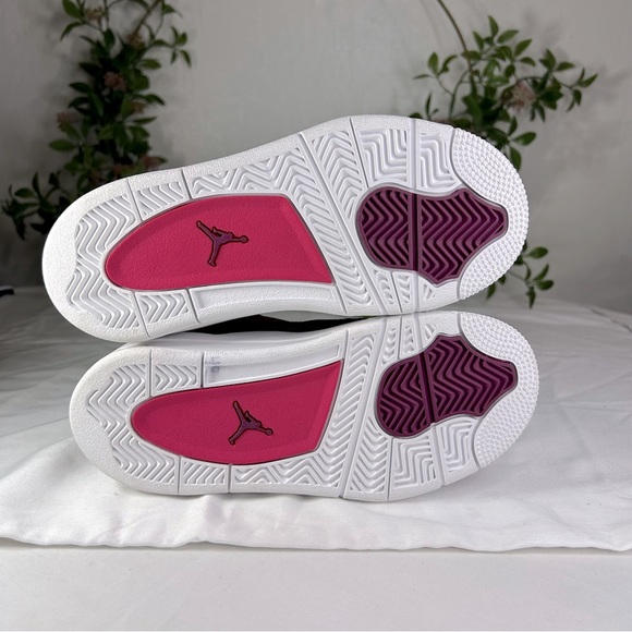 Jordan’s | Air Jordan 4 Retro PS ‘for the love of the game’ - Picture 6 of 6